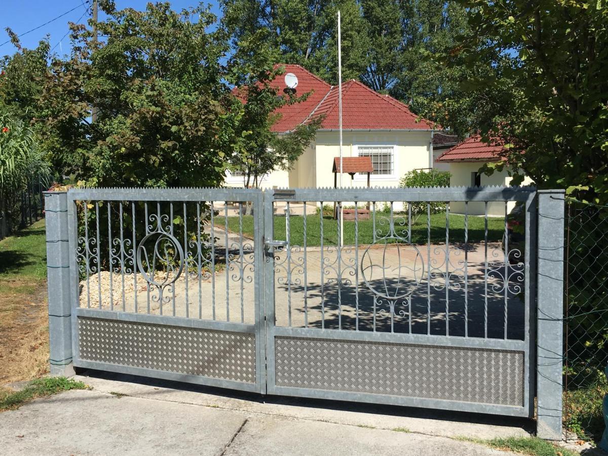 Balatonmáriafürdő Villa Ida מראה חיצוני תמונה